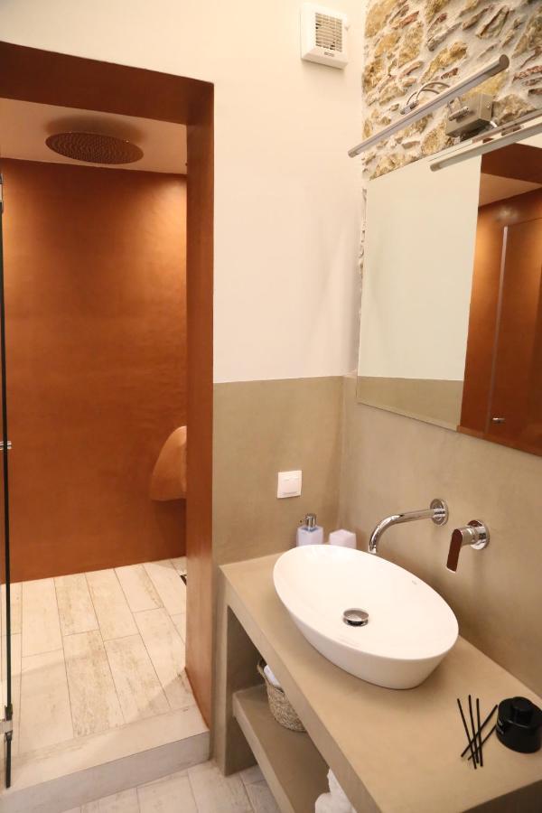 One Suite Syros Hermópolis Exterior foto